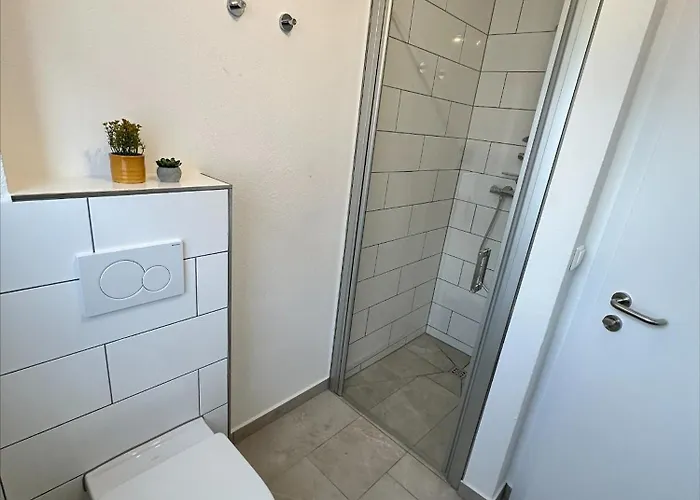 Doppelzimmer 2 - Neu Renoviert